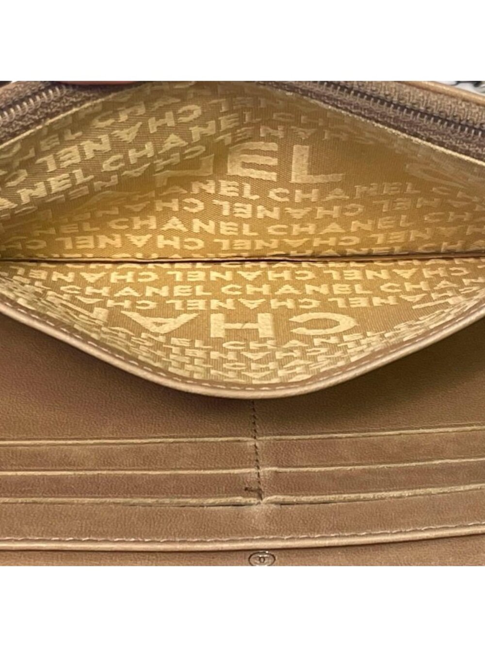 Chanel Chain Wallet Logo Shoulder Bag - Picture 11 of 15